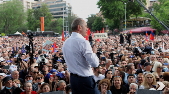 В митинге возглавляемого Робертом Кочаряном блока «Армения» приняли участие порядка 33 тысяч человек – «Past.am»