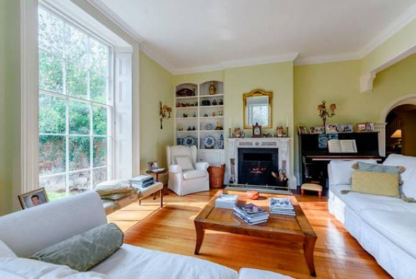 Ագաթա Քրիստիի տունը Օքսֆորդշիրում վաճառքի է հանվել (լուսանկար)