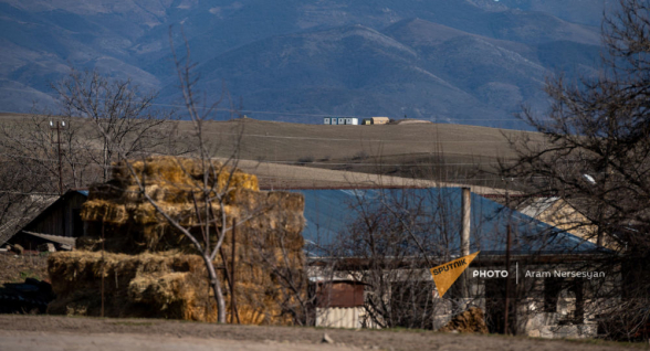 Թշնամին Սև լճի հատվածում շուրջ 50 զինտեխնիկա է կենտրոնացրել և մեծ թվով զորք կուտակել, Սյունիքում արդեն կամավորական ջոկատներ են կազմվում. «Հրապարակ»