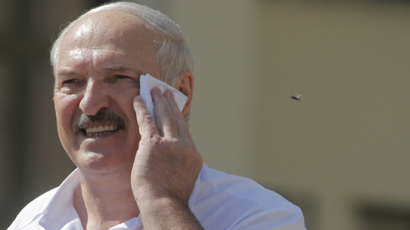 Полномочия президента Белоруссии хотят ограничить