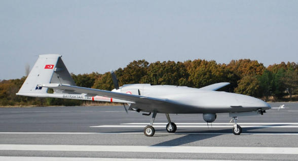 Азербайджан проводит учебные полеты с участием турецких БПЛА «Bayraktar» и боевых самолетов