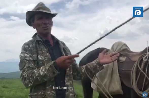 Немного земли отсюда, немного – оттуда, непонятно, чем это занято наше правительство – житель Сюника (видео)