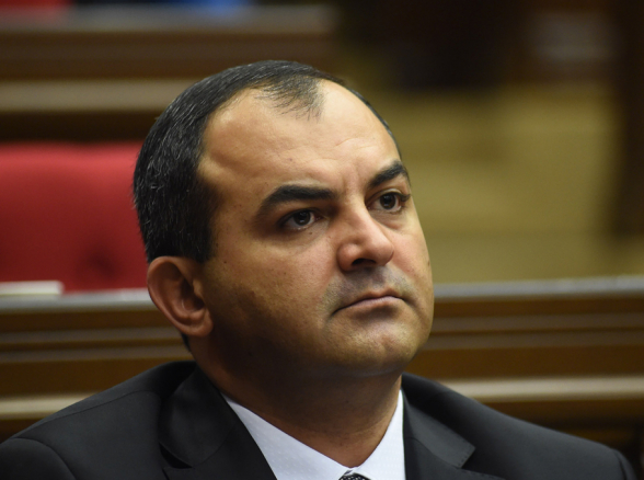 Հակասահմանադրական գլխավոր դատախազը. նոր ապտակ՝ Արթուր Դավթյանին․ «Ժողովուրդ»