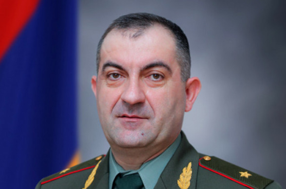 ԶՈՒ գլխավոր շտաբի պետի տեղակալ նշանակված Էդվարդ Ասրյանի ընտանիքի անդամները ՌԴ քաղաքացիներ են, առանձնատունն էլ մնացել է ադրբեջանցիներին
