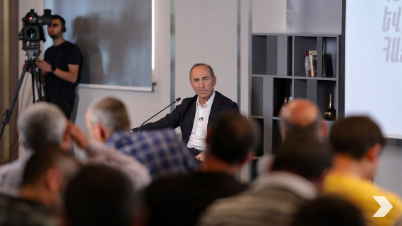 Ռոբերտ Քոչարյանը հանդիպել է գյուղատնտեսության ոլորտի ներկայացուցիչների հետ (լուսանկար)