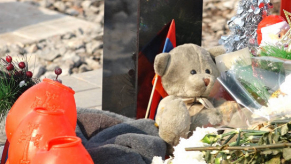 1-ը հունիսի. երեխաներ, որոնց մանկությունն ավարտվել է պատերազմով