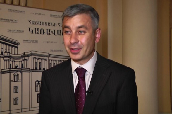 Վլադիմիր Կարապետյանն աղետ էր համարում նիկոլի պաշտոնավարումը, բայց համաձայնեց դեսպան աշխատել Ուկրաինայում