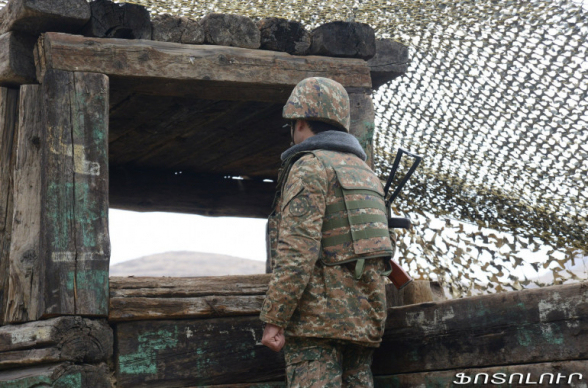 МО Армении опровергает сведения азербайджанской стороны о пересечении 40 армянскими военными границы