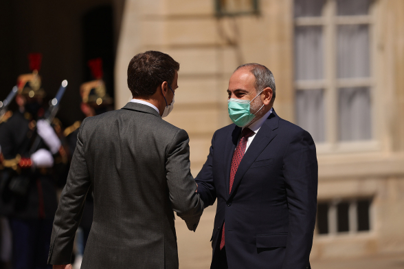 Ֆրանսիա եք գնում, թող Ֆրանսիան էլ սահմանների հարցերը լուծի․ ռուսական աղբյուրները չեն թաքցնում՝ քանի դեռ հայերը հույս են կապում եվրոպացիների հետ, իրենք ակտիվ չեն լինելու․ «Հրապարակ»