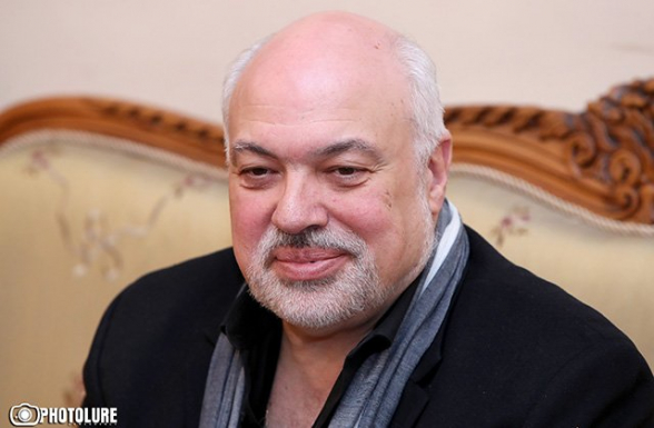 Константин Орбелян назначен муздиректором и главным дирижером городской оперы Нью-Йорка