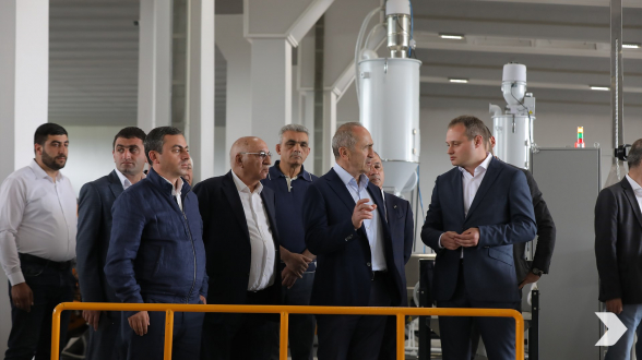 «Հայաստան» դաշինքի առաջնորդներն այցելել են «ԼԻԵՆ» Քոմփանի՝ մալուխի գործարան (լուսանկար)