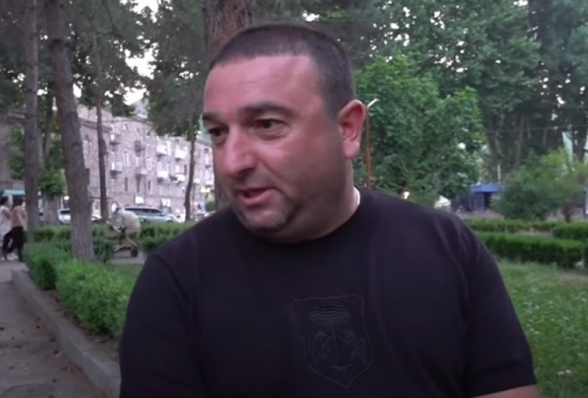 Ոչ մի կապանցի չի մասնակցում, չտեսա՞ք, իրանք կալոնաներով եկան. Կապանի բնակիչը` Փաշինյանի հանրահավաքի մասին (տեսանյութ)