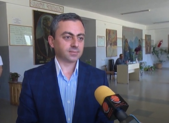 Ишхан Сагателян проголосовал во имя сильной Армении (видео)