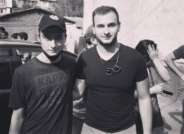 Մինչ էս ընտրություններն Աբգարիս արյան մեջ թաթախված էր միայն նիկոլը, իսկ հիմա բոլոր նրանք, ովքեր նրան ձայն են տվել