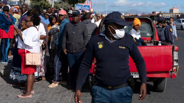 В ЮАР ввели «сухой» закон для борьбы с коронавирусом