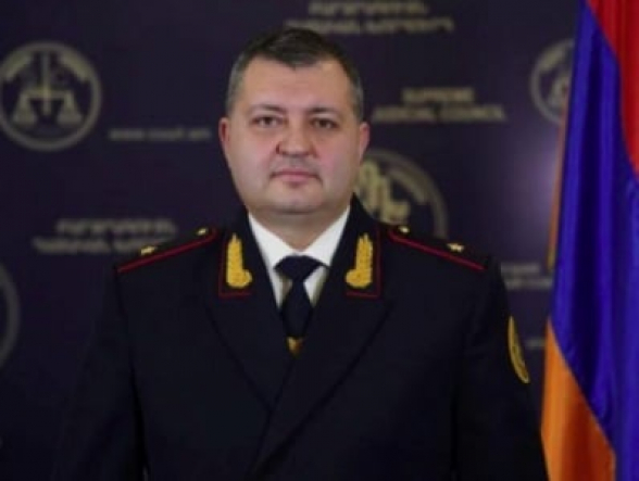 Начальник службы судебных приставов Армении подал заявление об отставке