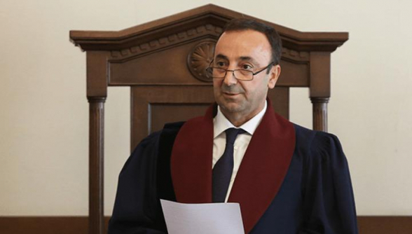 Հրայր Թովմասյանը միջնորդեց որպես վկա հրավիրել ՀՀ նախագահին