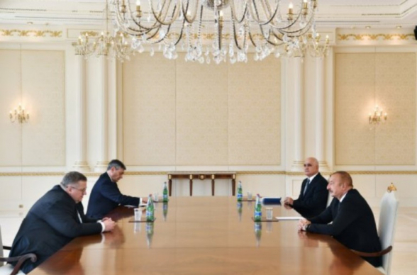 Оверчук и Алиев обсудили разблокировку путей на Южном Кавказе