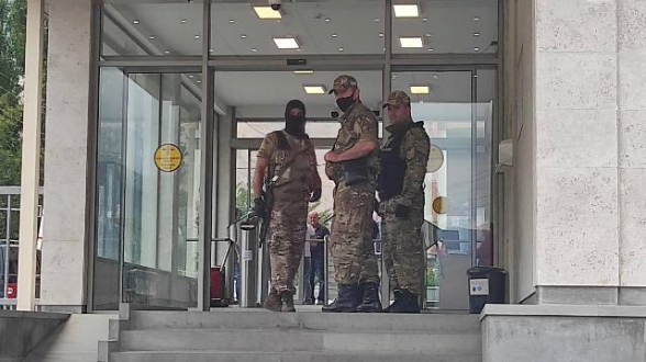 Ռուսական կապիտալով ընկերությունը՝ իշխանության թիրախում․ «Ժողովուրդ»