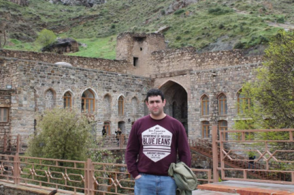 Թշվառությունից ու խեղճությունից պետք է ամաչել, ոչ թե դա սարքել դրոշակ ու կոխել ամբողջ աշխարհի աչքը