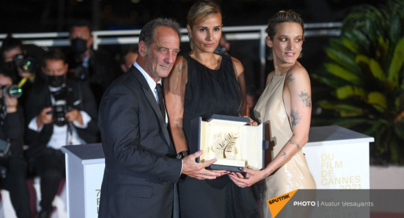 Объявлены победители Каннского фестиваля: главный приз взял фильм-шок «Титан»