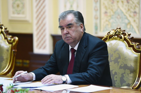 Президент Таджикистана отверг военное решение афганской проблемы