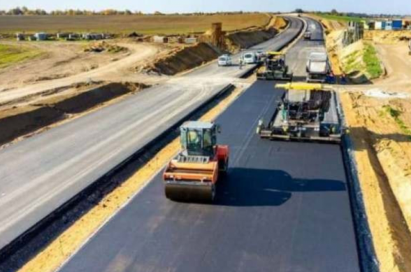 Հայաստանի հետ սահմանին նախատեսվում է կառուցել մինչև 700 կմ ռազմական նշանակության ճանապարհ. Ալիև