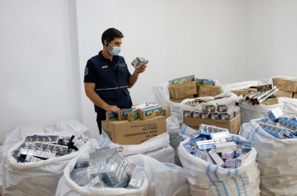 Վրաստանում Ադրբեջանից ներմուծվող մաքսանենգ ծխախոտի և պիրոտեխնիկայի խոշոր խմբաքանակ է առգրավվել