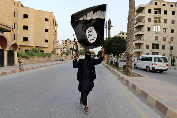 Силы международной коалиции задержали двоих главарей ИГ на востоке Сирии – СМИ