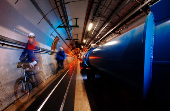 На Большом адронном коллайдере открыли новую форму материи