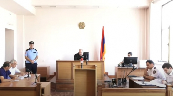 Դատական նիստ. Պահանջում են քրգործ հարուցել Նիկոլ Փաշինյանի նկատմամբ (տեսանյութ)