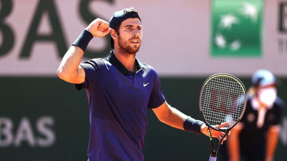 Теннисист Карен Хачанов вышел в финал олимпийского турнира