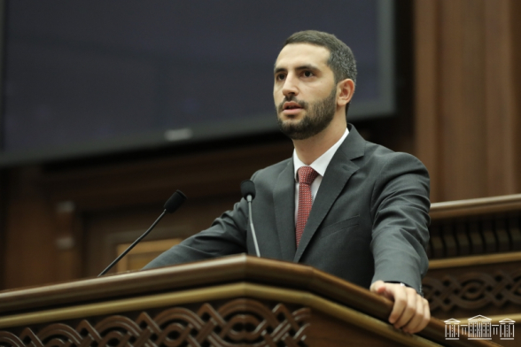 Ինչպես է քայլիստ Ռուբեն Ռուբինյանը Շուշին անվանում «Շուշա» (տեսանյութ)