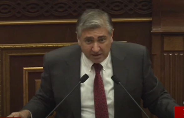 Մեր հիմքը Արցախն է, այսօր մեր հիմքը, արմատը ուզում են չորացնել. Արթուր Խաչատրյան (տեսանյութ)