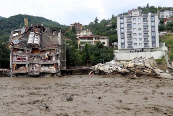 Թուրքիայում ջրհեղեղների հետևանքով մահացածների թիվը հասել է 40-ի