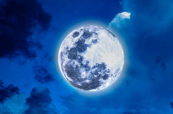 «Կապույտ լուսին». երբ հնարավոր կլինի տեսնել հազվադեպ երկնային երևույթը