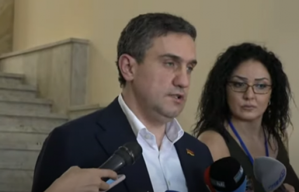 Брифинг депутата от фракции «Армения» Артура Казиняна (видео)