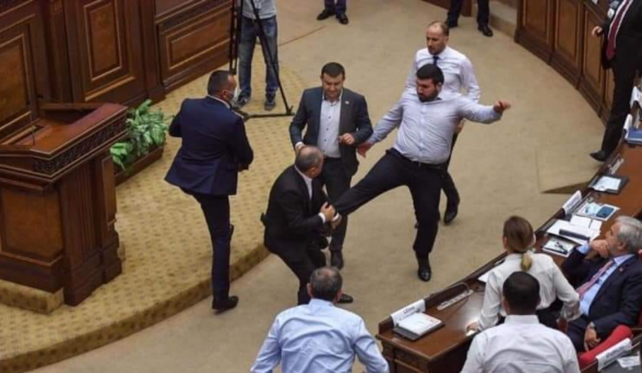 Վահագն Ալեքսանյանի մասնակցությամբ միջադեպի մասով քրեական գործ չի հարուցվի. ՀՔԾ-ում քննարկումներ են․ «Ժողովուրդ»