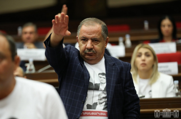 Ձեզ տղա դառնալու համար 22 տարի՞ էր պետք․ ձեր ժամանակը կարճ է․ փողն ու իշխանությունը ոչինչ են (տեսանյութ)