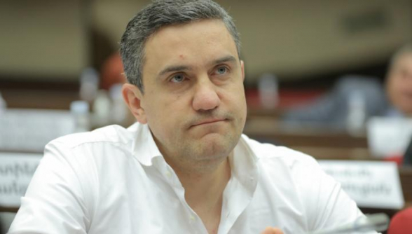 В первый день войны Эрдоган связал наши руки, а Никол – закрыл нам рты