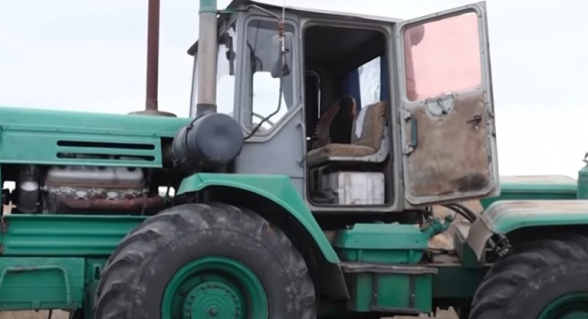 «Кровавые полевые работы»: рядом с убитым в Арцахе мартакертцем находился российский миротворец – подробности (видео)