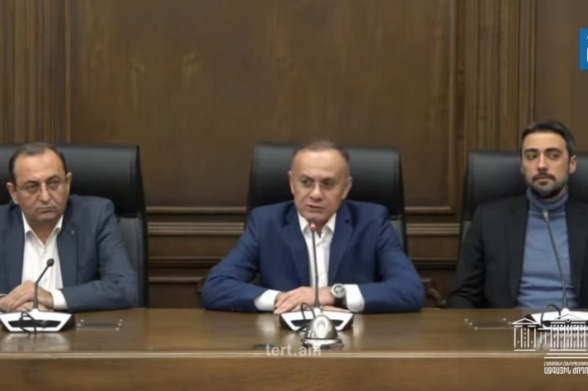 Брифинг представителей парламентской фракции «Армения» (прямой эфир)