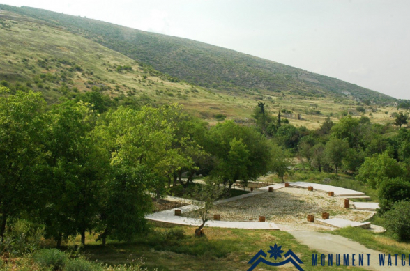 Азербайджанцы превратили парк царских источников Тигранакерта в шашлычную (видео)