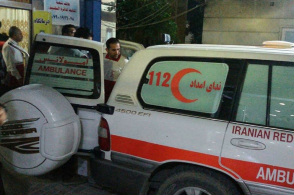 В Иране около 100 человек пострадали при землетрясении