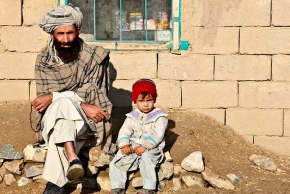 Более 1 млн детей в Афганистане находятся на грани голодной смерти – ООН
