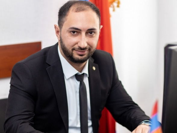 Գտնելու եմ ոտերներդ ջարդեմ․ Լոռու մարզպետի օգնականը սպառնում է քաղաքացուն (լուսանկար)