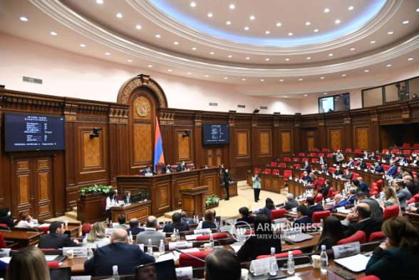 Оппозиция проголосовала против проекта госбюджета на 2022 год