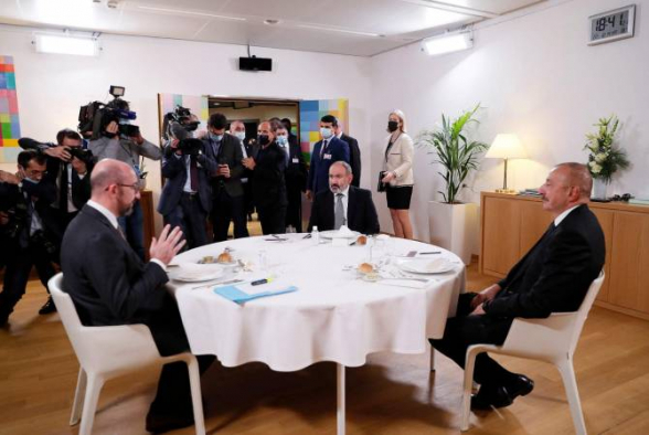 В Брюсселе состоялась трехсторонняя встреча Мишель-Пашинян-Алиев (видео)
