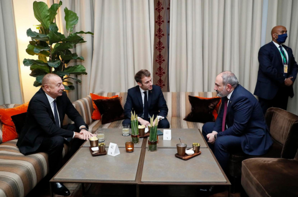 Пашинян и Алиев при посредничестве Макрона провели в Брюсселе еще одну встречу