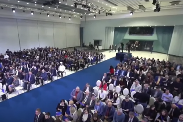 Под председательством Сержа Саргсяна прошел 17-ый съезд РПА (видео)